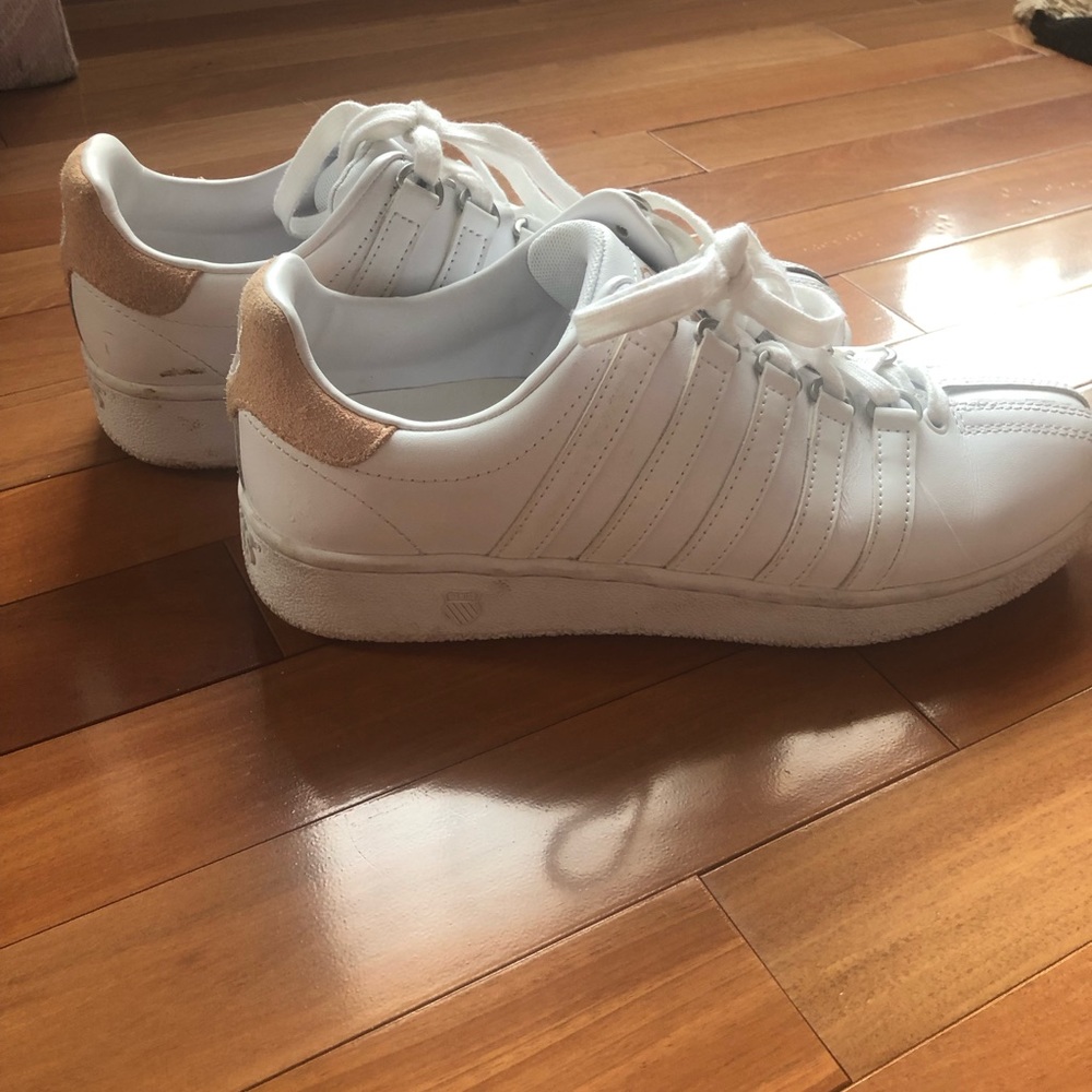 Women’s kswiss size 8.5